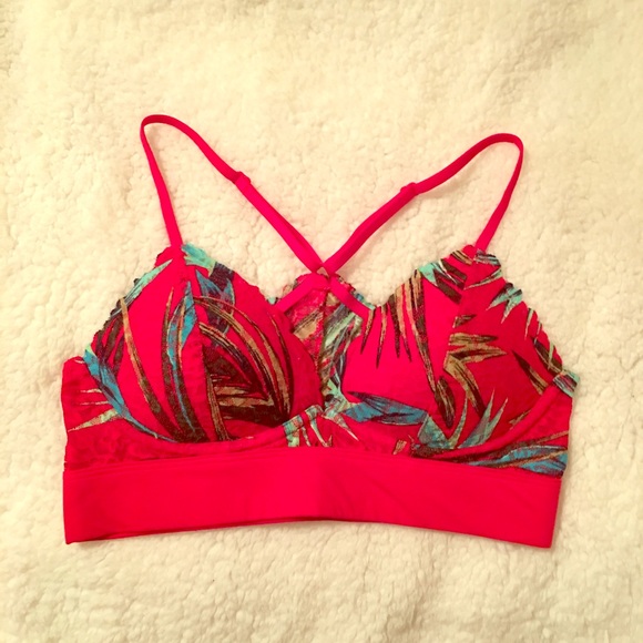 VS PINK Lightly Lined Lace Bralette - Picture 3 of 7